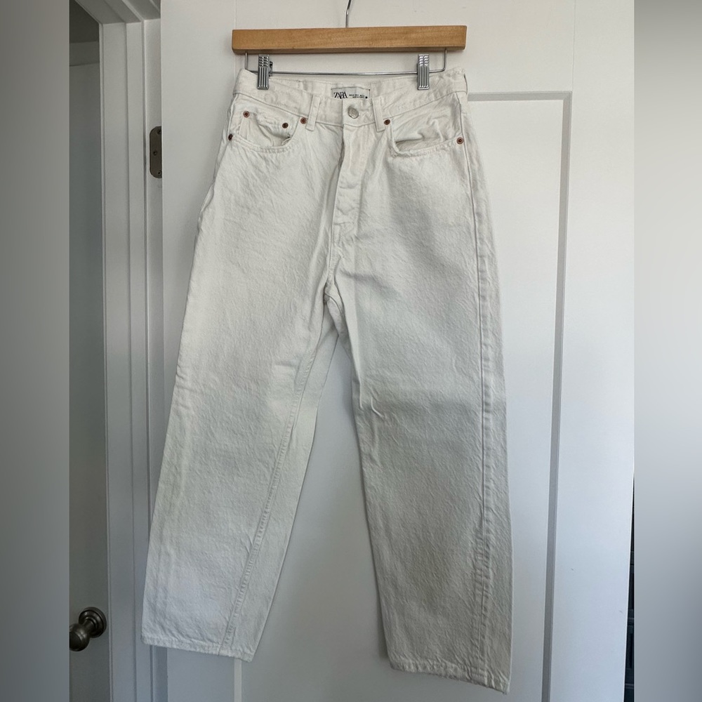 Zara The Bliss Straight Leg Jean